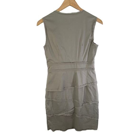 Alfani Sleeveless Tiered Bandage Sheath Pencil Mini Work Dress Gray Taupe Sz 2 - Picture 3 of 10